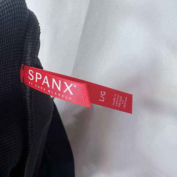 Spanx Mama Maternity Faux Leather High Waisted Leggings Very Black L Stretch - Picture 9 of 12